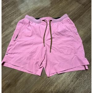 Mens Lululemon 7inch shorts in dusty pink